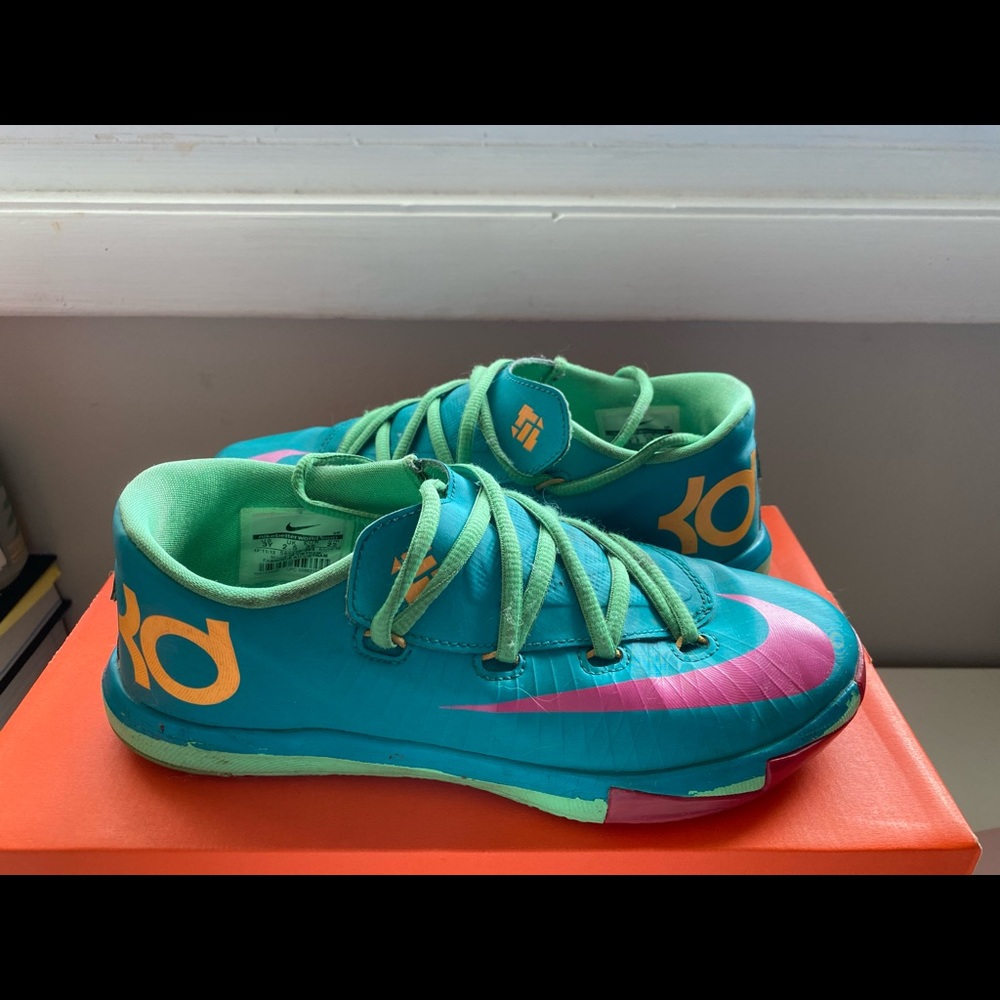 KD VI (PS)